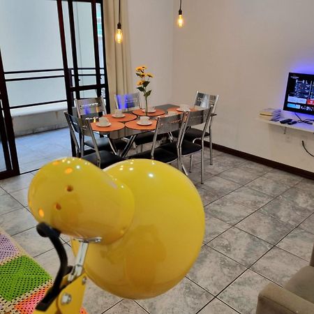 Uma Quadra E Meia Do Mar Ar Wifi Smart Tv Itapema Bagian luar foto
