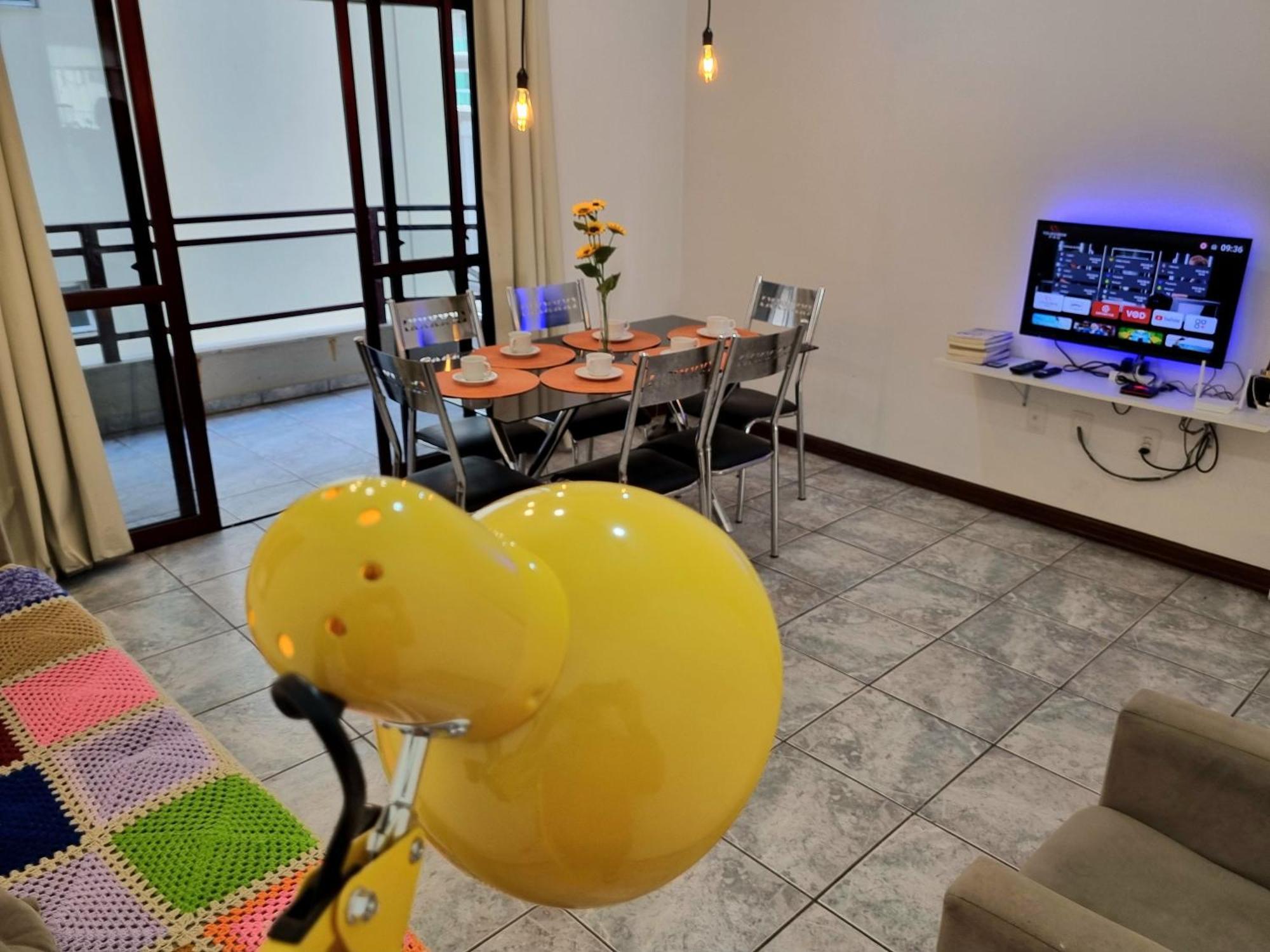 Uma Quadra E Meia Do Mar Ar Wifi Smart Tv Itapema Bagian luar foto